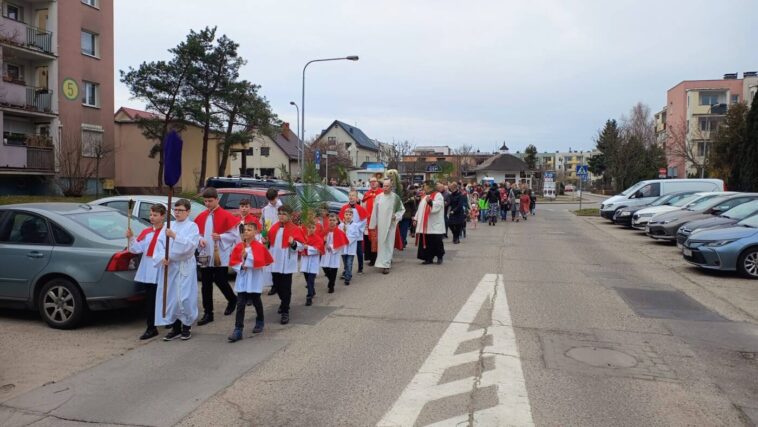 Niedziela Palmowa w naszej parafii